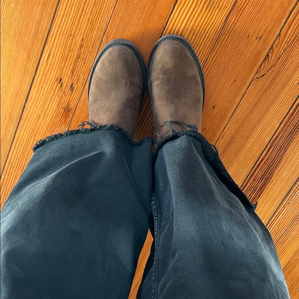 ASOS Suede Chelsea Boots in Brown